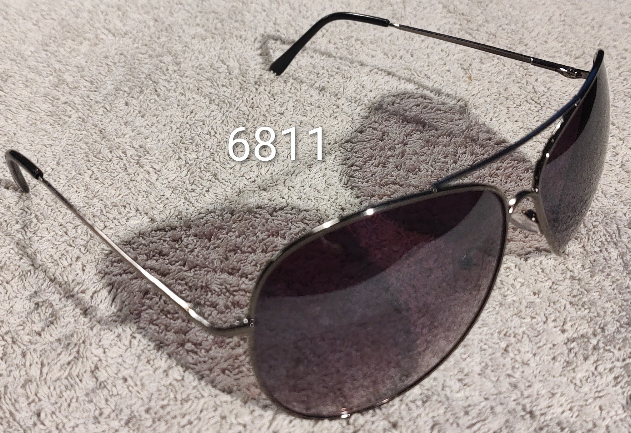 6811 (12 Par)