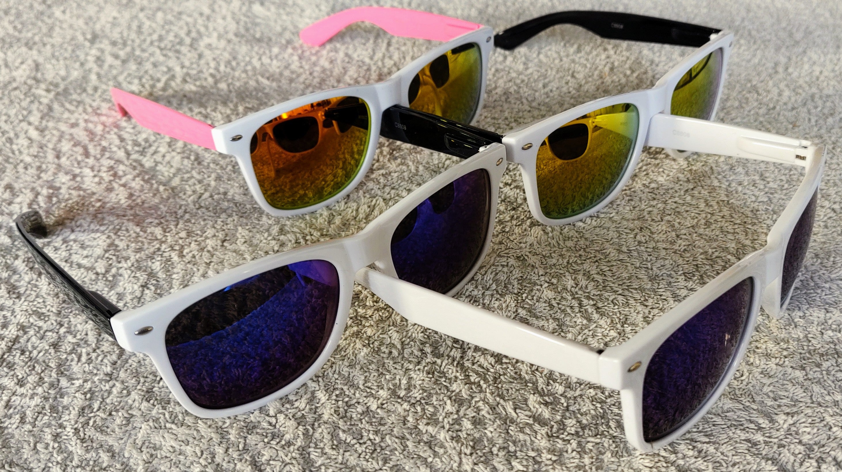 8808 Wayfarer Hvit (12 Par)