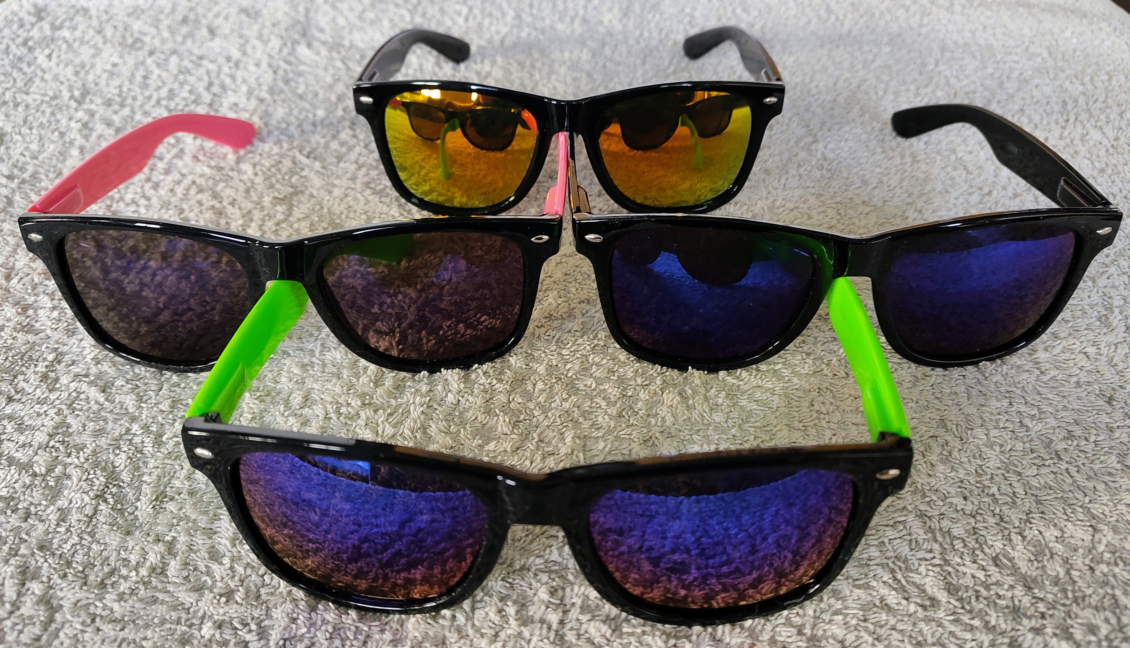 8808 Wayfarer Sort (12 Par)